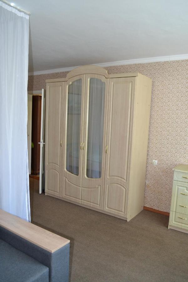 Однокімнатна Квартира Ботанічний Сад Kamianets-Podilskyi Luaran gambar